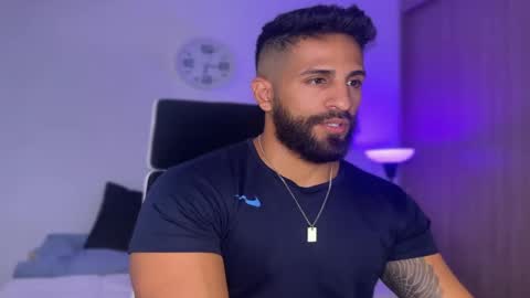 Snapshot of samdornan chatting on 31, 1, 2025 Sam Dornan online show from 31, 1, 2025