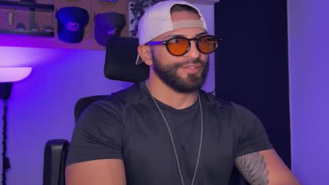 Sam Dornan online show from 10, 4, 2026