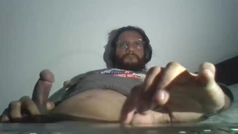 sameerator22960 online show from 18, 4, 2026