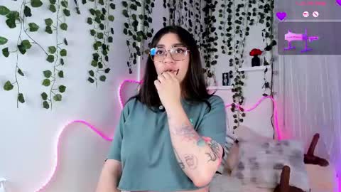 Snapshot of samii_evans chatting on 18, 6, 2026 samii evans online show from 18, 6, 2026