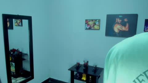 Snapshot of samir_hazard chatting on 4, 12, 2024 samir_hazard online show from 4, 12, 2024