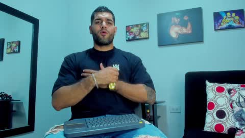 Snapshot of samir_hazard chatting on 12, 12, 2024 samir_hazard online show from 12, 12, 2024