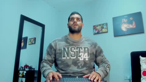 Snapshot of samir_hazard chatting on 20, 12, 2024 samir_hazard online show from 20, 12, 2024