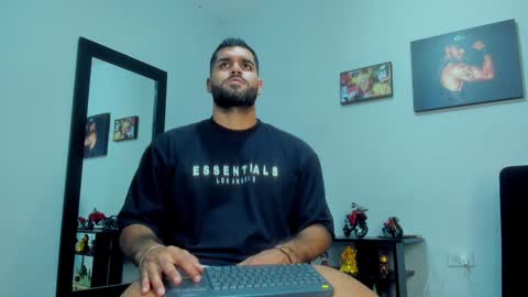 Snapshot of samir_hazard chatting on 24, 12, 2024 samir_hazard online show from 24, 12, 2024