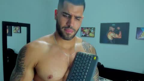 Snapshot of samir_hazard chatting on 10, 9, 2025 samir_hazard online show from 10, 9, 2025