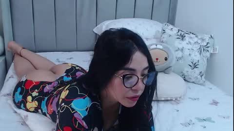 Snapshot of sammyboomm_ chatting on 19, 10, 2025 Sammyboom online show from 19, 10, 2025