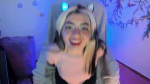 Snapshot of sammysammy_ chatting on 25, 1, 2025 online show from 25, 1, 2025