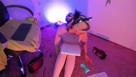 Snapshot of sammysammy_ chatting on 10, 2, 2025 online show from 10, 2, 2025