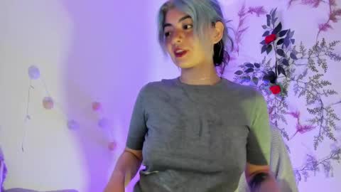 Snapshot of sammysammy_ chatting on 2, 3, 2025 online show from 2, 3, 2025