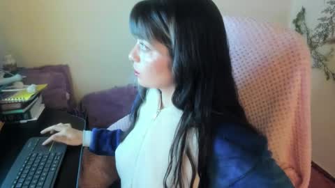 Snapshot of sammysammy_ chatting on 3, 10, 2025 online show from 3, 10, 2025