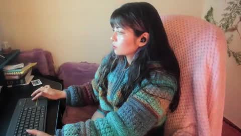 Snapshot of sammysammy_ chatting on 7, 10, 2025 online show from 7, 10, 2025