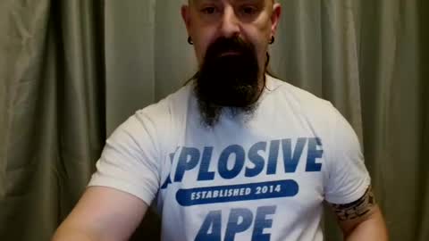 Snapshot of samoanthorn chatting on 1, 2, 2025 Samoanthorn online show from 1, 2, 2025