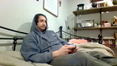 Snapshot of samplenini chatting on 24, 2, 2025 crazy runt online show from 24, 2, 2025