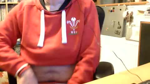 Snapshot of samsenior70 chatting on 26, 11, 2025 Sam online show from 26, 11, 2025