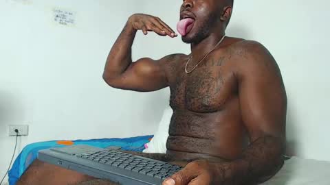 Snapshot of samsondauda chatting on 24, 1, 2025 samson dauda online show from 24, 1, 2025