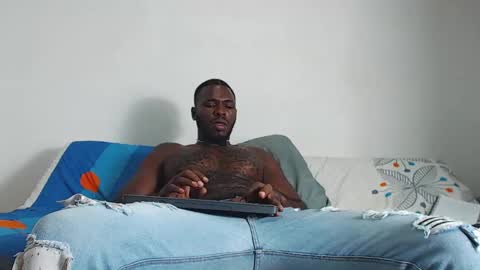 Snapshot of samsondauda chatting on 25, 1, 2025 samson dauda online show from 25, 1, 2025