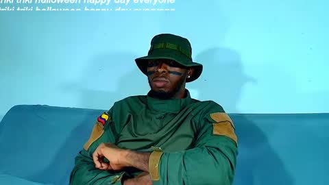Snapshot of samsondauda chatting on 31, 10, 2025 samson dauda online show from 31, 10, 2025