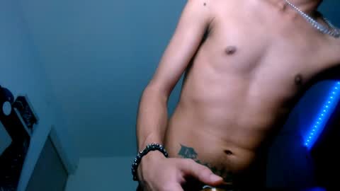   online show from 1, 2, 2025