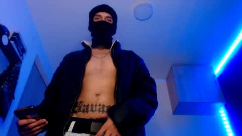   online show from 14, 2, 2025