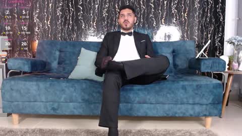 Snapshot of samuelcoopper chatting on 14, 11, 2025 Samuel Coopper online show from 14, 11, 2025