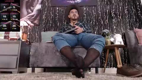 Snapshot of samuelcoopper chatting on 2, 12, 2025 Samuel Coopper online show from 2, 12, 2025