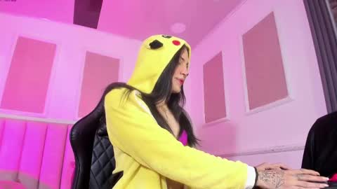 Snapshot of samy_foox chatting on 19, 10, 2025 samy foox online show from 19, 10, 2025