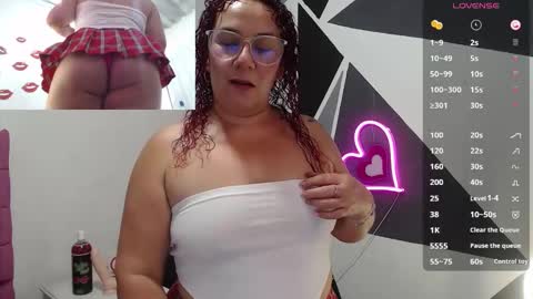 Snapshot of samy_sexxx_ chatting on 18, 9, 2025 Samy online show from 18, 9, 2025