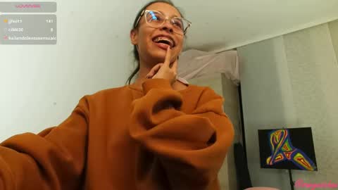 Snapshot of samyonichan chatting on 10, 12, 2024 Special show on 17 december and 23 UwU online show from 10, 12, 2024