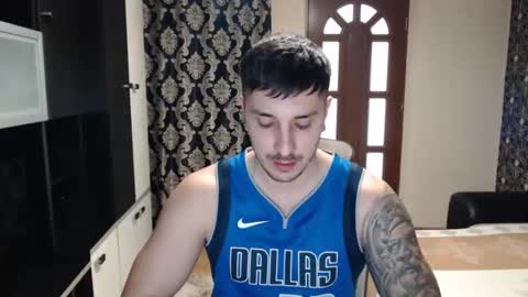 Sanchez Erik online show from 6, 2, 2025