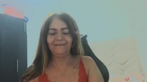 Sanddi  online show from 2, 6, 2026