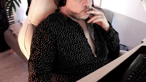 Sanders online show from 6, 1, 2025