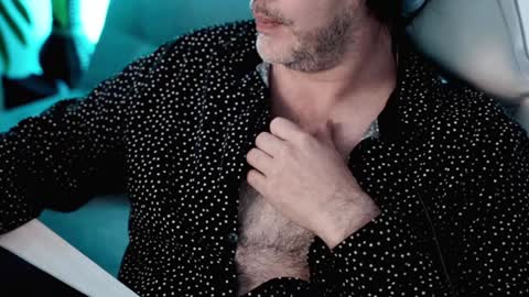 Sanders online show from 5, 2, 2025