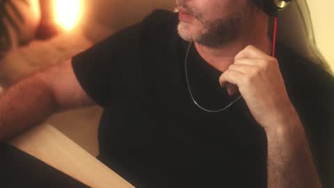 Sanders online show from 4, 3, 2025