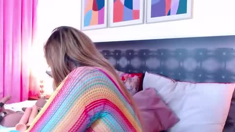 SANDRA online show from 15, 2, 2025