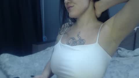 sandra_smith3007 online show from 4, 2, 2026