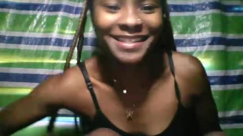 Snapshot of sandricaaa chatting on 7, 7, 2026 sandricaaa online show from 7, 7, 2026