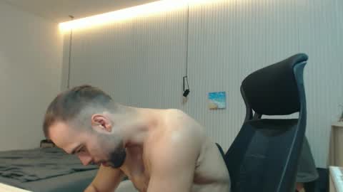 DeAlex online show from 5, 10, 2025