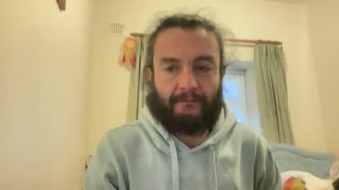 Sandro Andersom online show from 2, 11, 2025