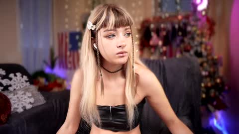 Snapshot of sandy_candycrush chatting on 30, 12, 2024 Sandy Nekochan online show from 30, 12, 2024