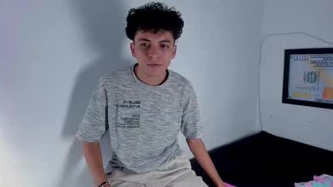 sandy_straw online show from 20, 3, 2026