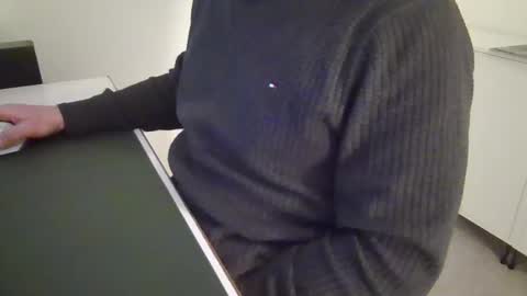 Snapshot of sandydk chatting on 17, 2, 2025 sandydk online show from 17, 2, 2025