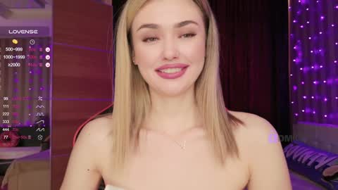 Sandy online show from 6, 2, 2025