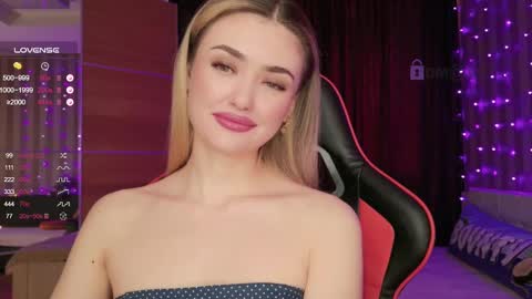 Sandy online show from 10, 2, 2025