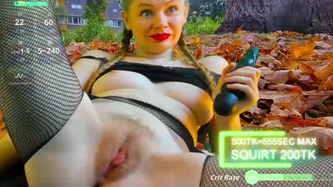 Snapshot of sansa_staark chatting on 14, 10, 2025 sansa_staark online show from 14, 10, 2025