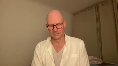 Snapshot of santaclausonice chatting on 25, 10, 2025 santaclausonice online show from 25, 10, 2025