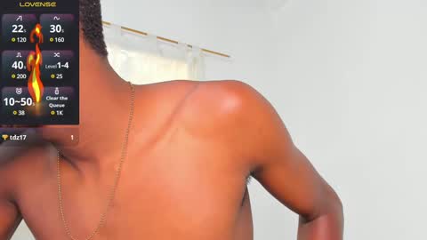 Snapshot of santi_brown1 chatting on 1, 3, 2025 Santibrown online show from 1, 3, 2025