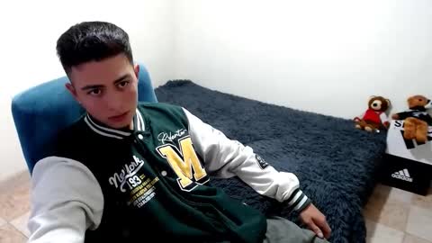 santi_ss online show from 15, 10, 2025