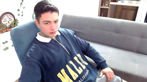 santi_ss online show from 4, 4, 2026