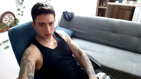 santi_ss online show from 5, 4, 2026