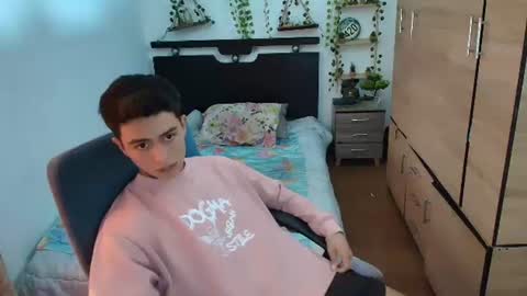 santi_ss online show from 24, 7, 2026